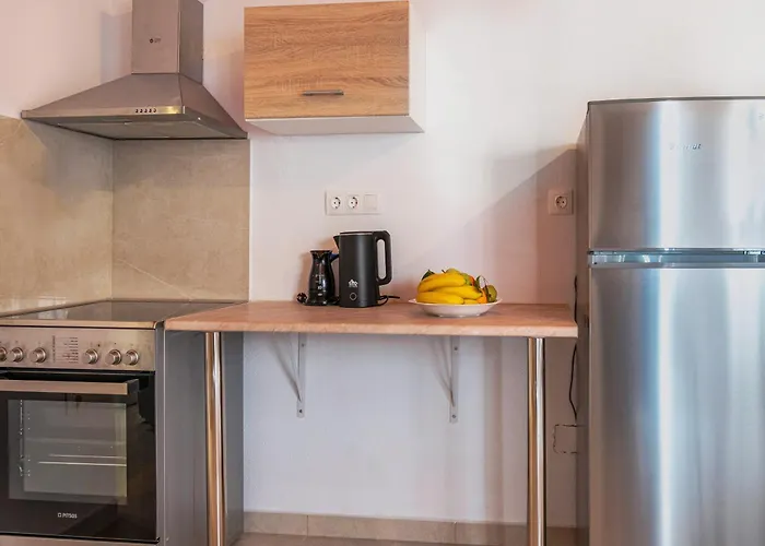 펜션 Paradisi Sea Escape Near The 페러데이션